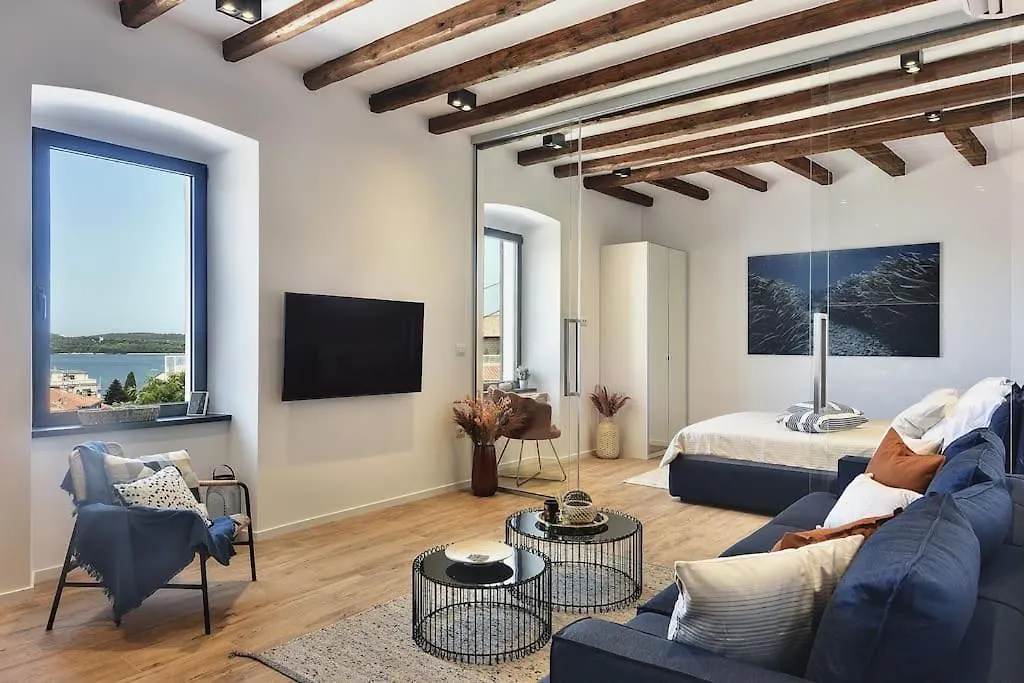 Luxury Apartment Sv.Anton 풀라