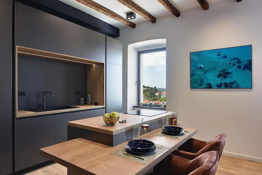 Luxury Apartment Sv.Anton Pola